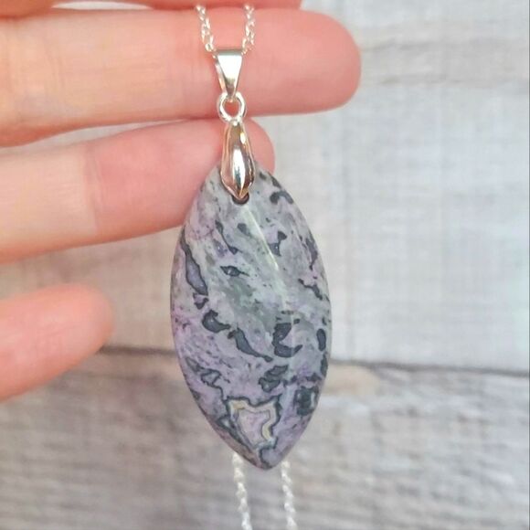 Handmade Jewelry - Purple Crazy Lace Agate Necklace Gemstone Pendant Crystal